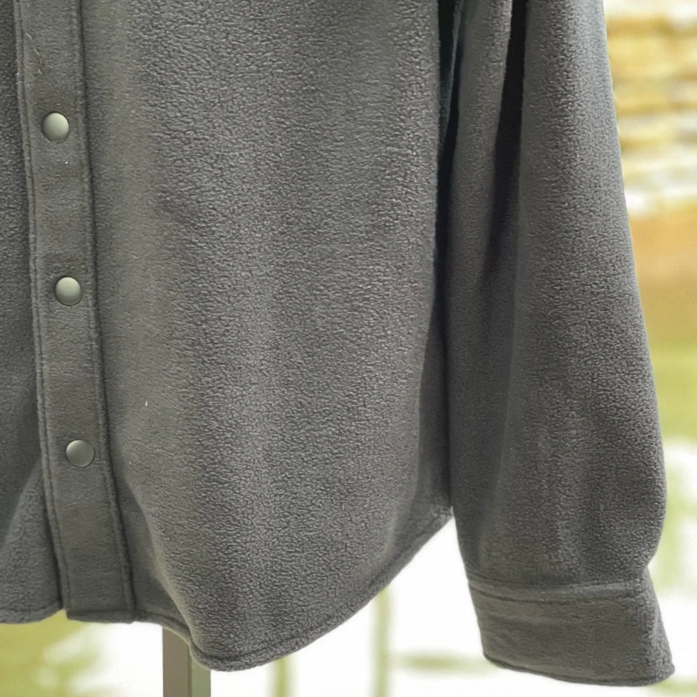 TRUE RELIGION BRAND JEANS‎ POLAR FLEECE BLACK SHACKET